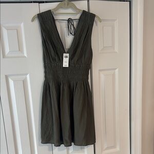 Abercrombie and Fitch olive green double V dress SMALL TALL SIZE. Never worn